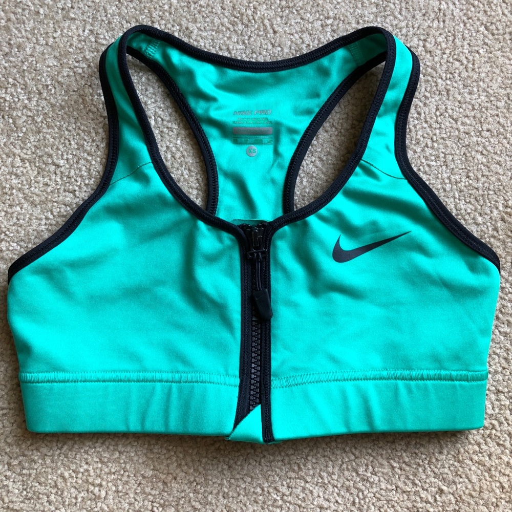 Nike Pro Dri-Fit Sports Bra